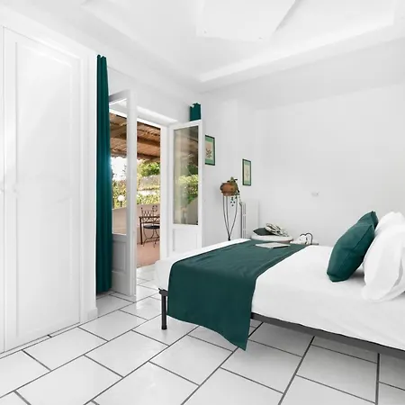 De Vivo Realty - Gilu In Sorrento Coast Villa