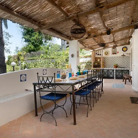 De Vivo Realty - Gilu In Sorrento Coast *