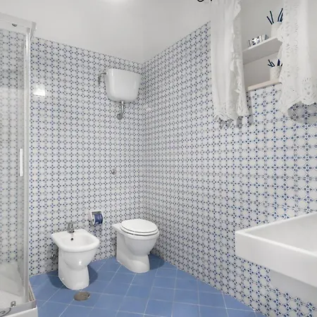 De Vivo Realty - Gilu In Sorrento Coast Villa *