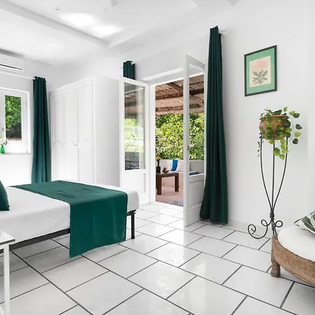 De Vivo Realty - Gilu In Sorrento Coast Massa Lubrense