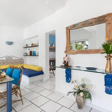 Villa Gilu - De Vivo Realty Massa Lubrense